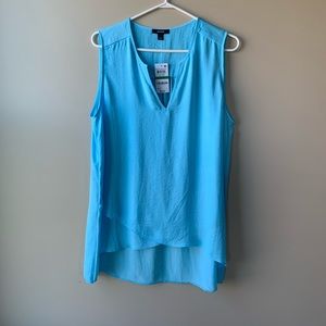 Women’s Alfani top